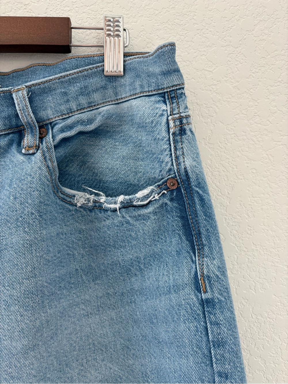 American Eagle 90's Low Rise Straight Denim Jeans 16 Long Light Wash - Picture 7 of 11